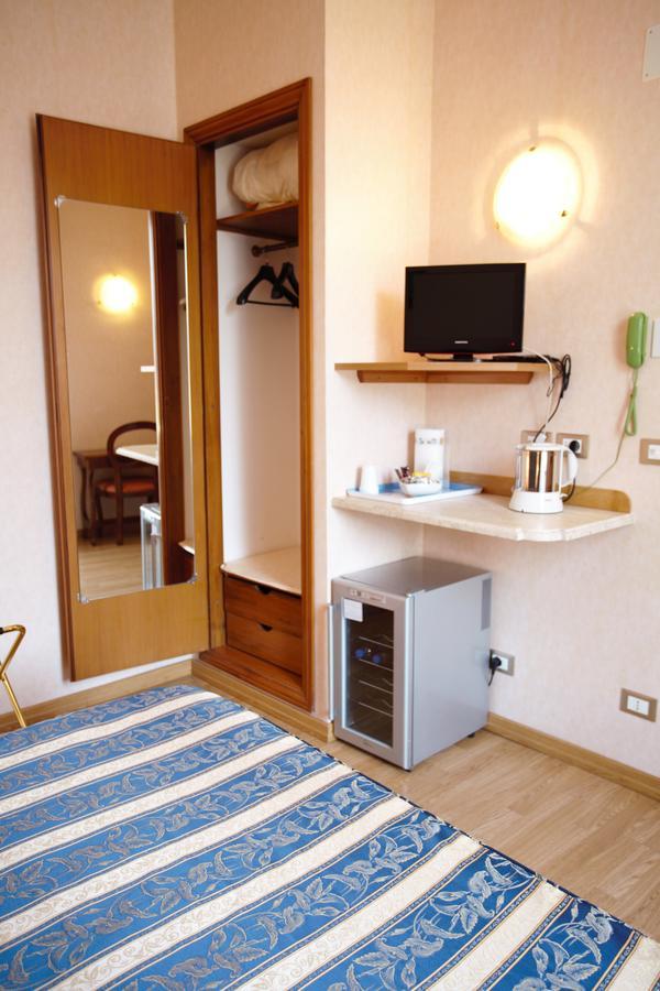Residenza Matilde Bed & Breakfast Roma Exterior foto