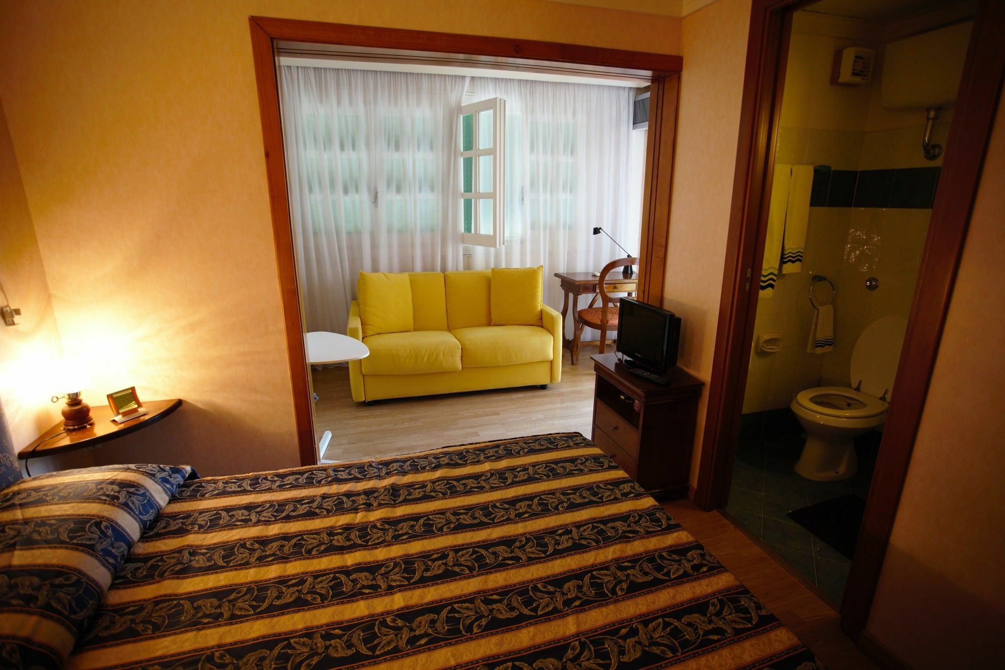 Residenza Matilde Bed & Breakfast Roma Exterior foto